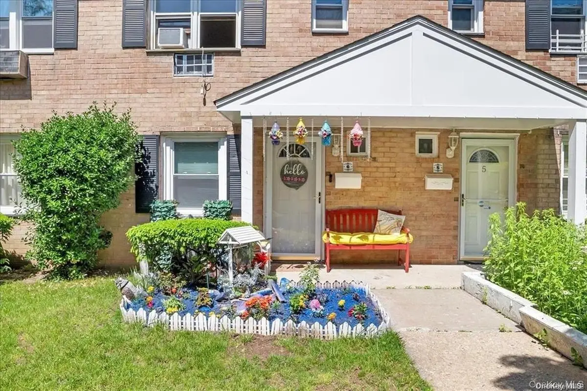130 Glenwood Avenue #6, Yonkers, NY 10703 - #1