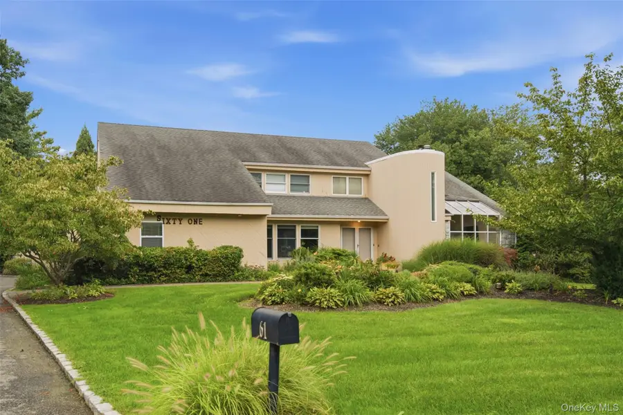 61 Villanova Lane, Dix Hills, NY 11746 - #2