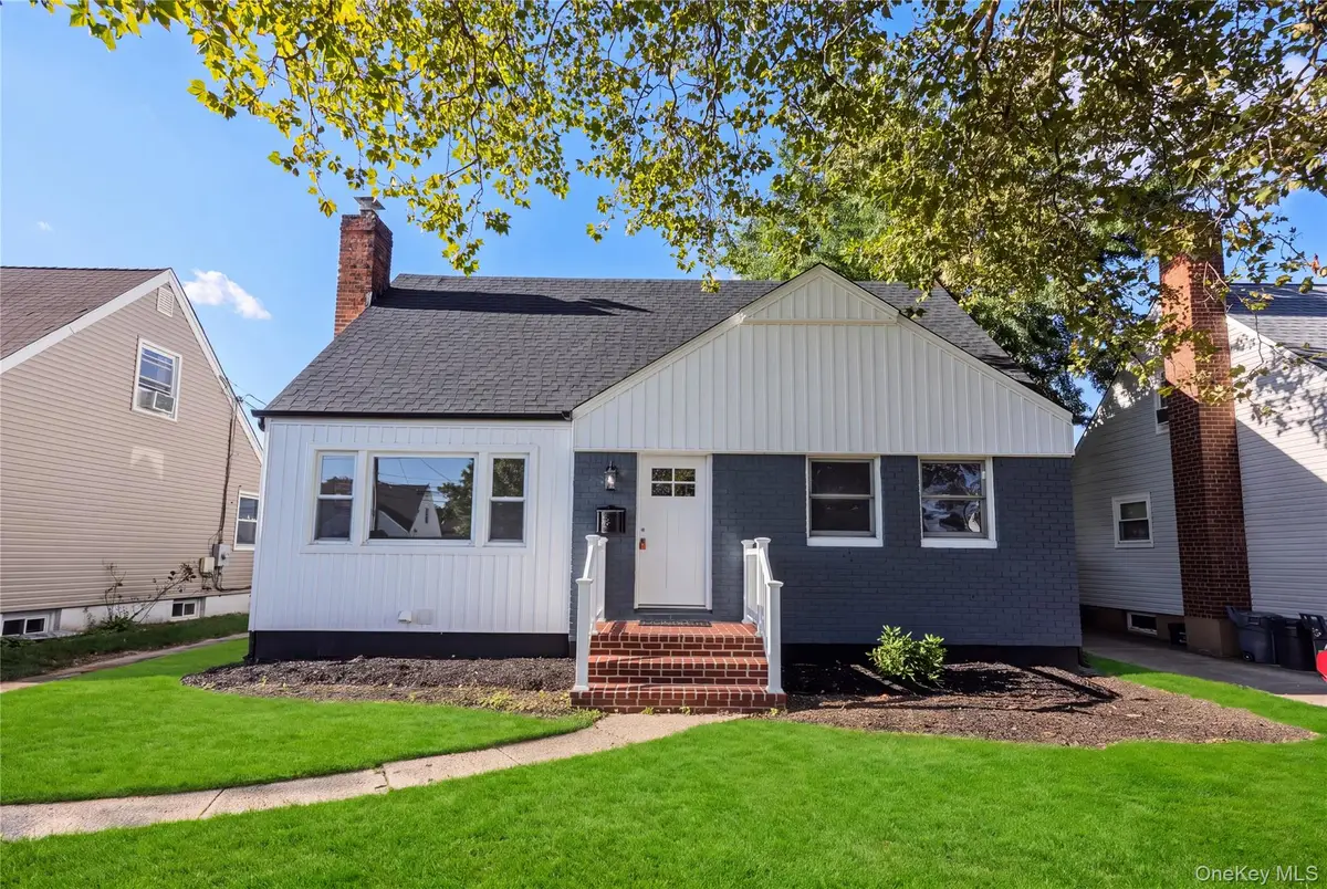 843 Jerusalem Avenue, Merrick, NY 11566 - #1