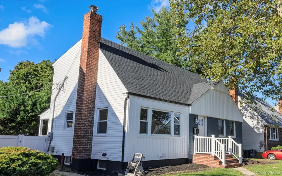843 Jerusalem Avenue, Merrick, NY 11566 - #2