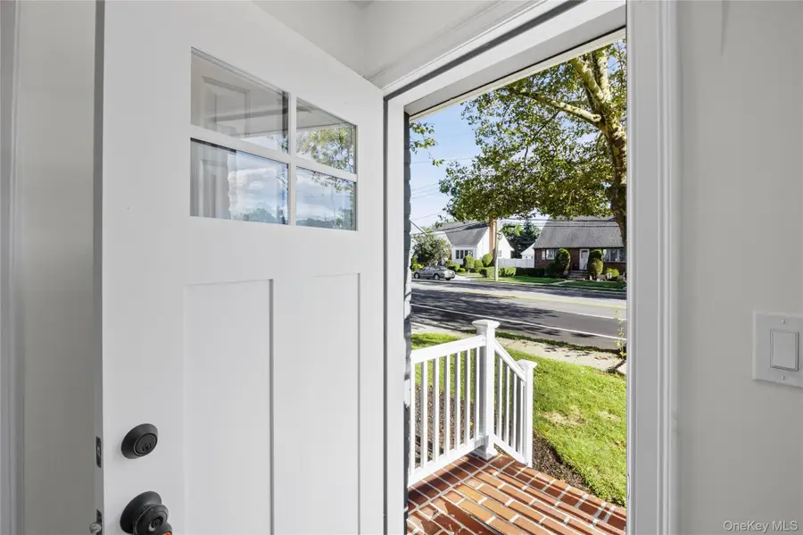 843 Jerusalem Avenue, Merrick, NY 11566 - #3