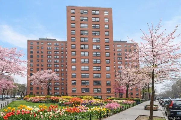 99-72 66 Road #5AA, Rego Park, NY 11374