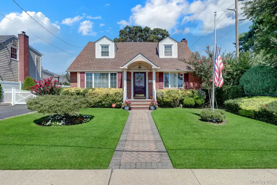 1188 New York Avenue, Franklin Square, NY 11010 - #2