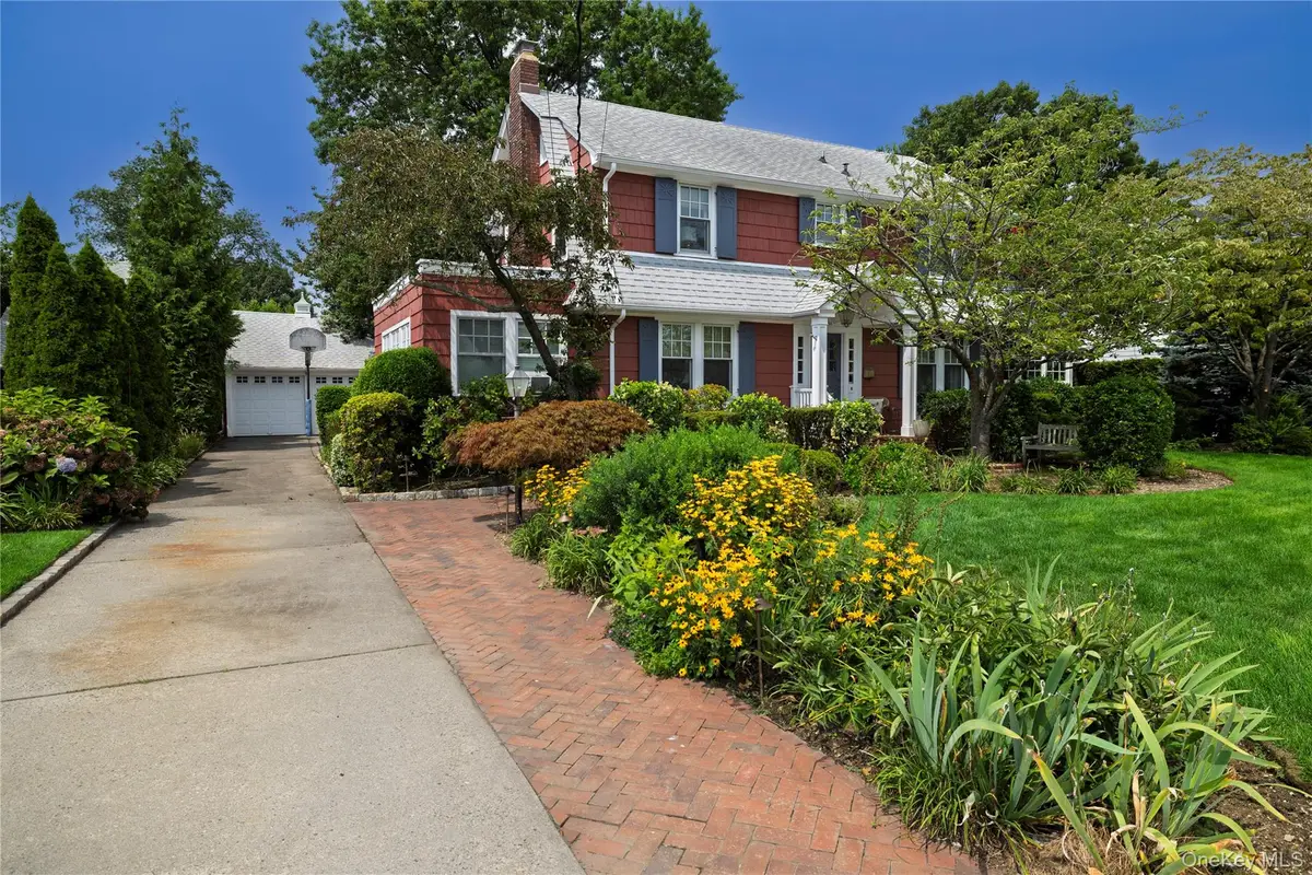 66 S Lewis Place, Rockville Centre, NY 11570 - #1