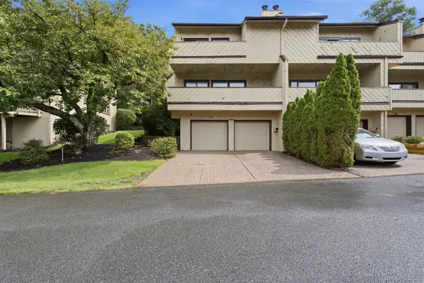 14 Dakota Court, Suffern, NY 10901