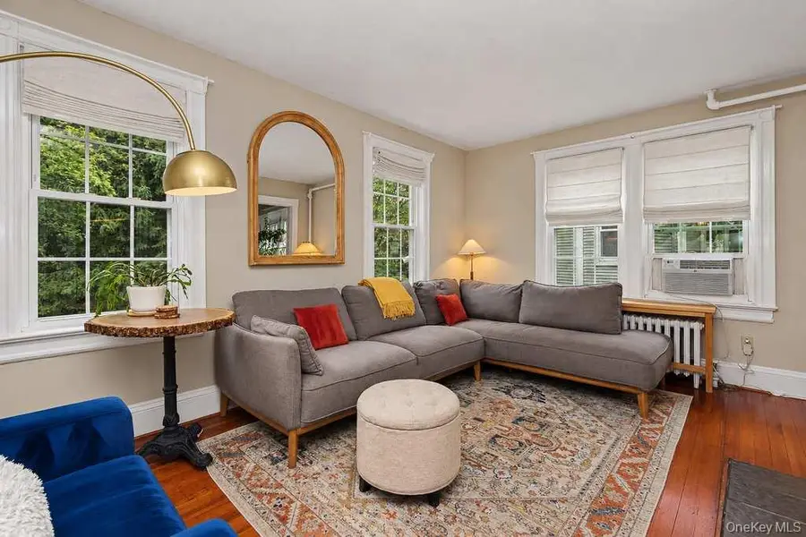 27 Mill River Road, Chappaqua, NY 10514 - #3