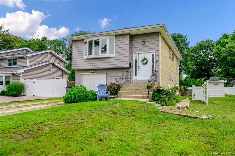 73 Cherokee Avenue, West Islip, NY 11795 - #2