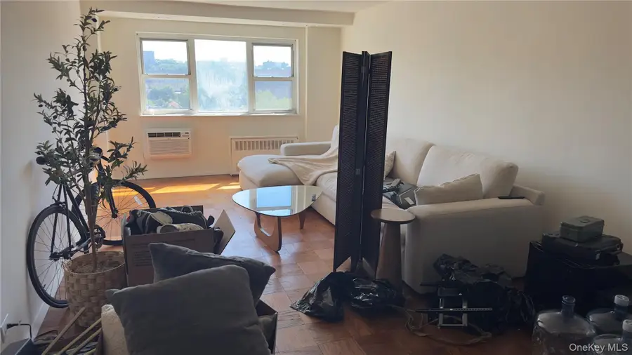 3240 Riverdale Avenue #3J, Bronx, NY 10463 - #3