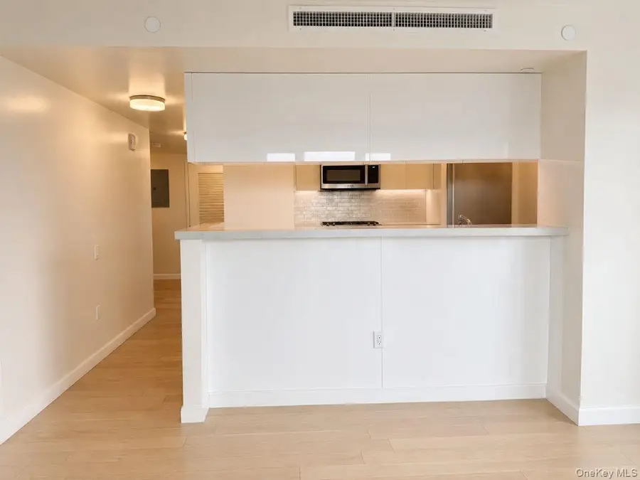 138-35 39th Avenue #6H, Flushing, NY 11354 - #3