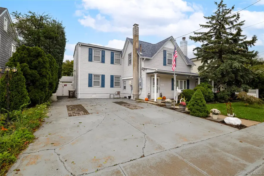 105 Wicks Lane, Malverne, NY 11565 - #2