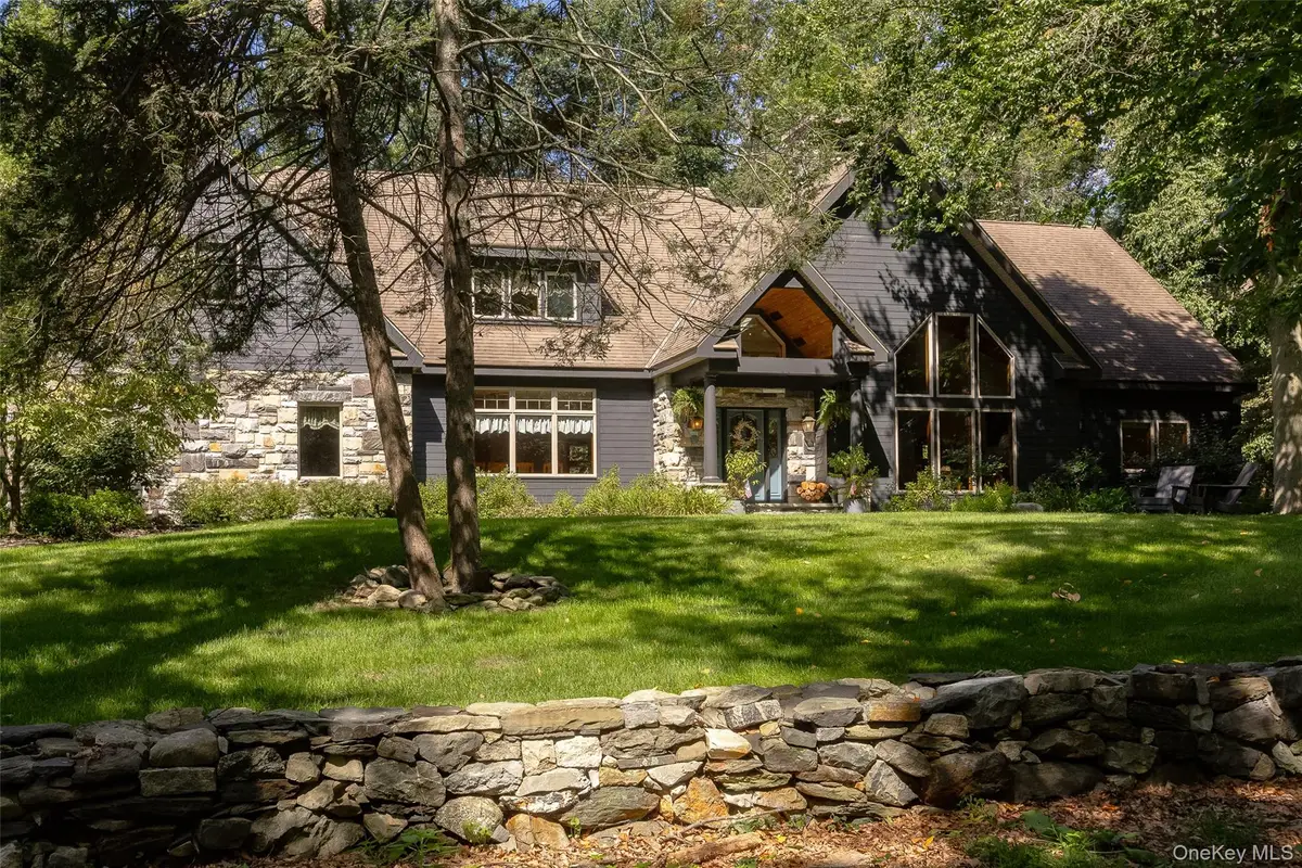13 Apple Summit Lane, Lagrangeville, NY 12540 - #1