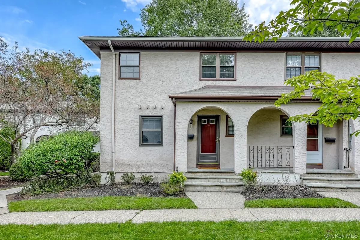 38 Somerset Drive, Suffern, NY 10901 - #1