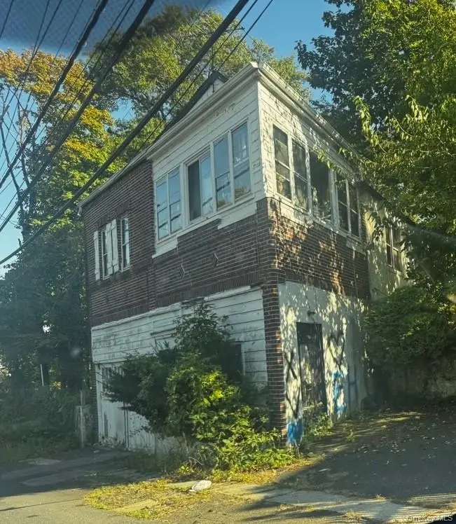 381 5th Avenue, New Rochelle, NY 10801 - #1