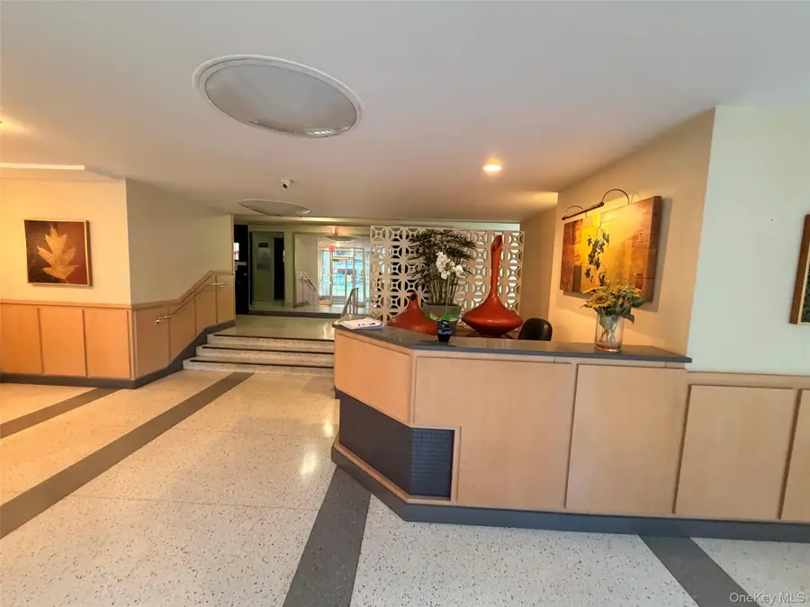 138-10 Franklin Avenue #11B, Flushing, NY 11355 - #2