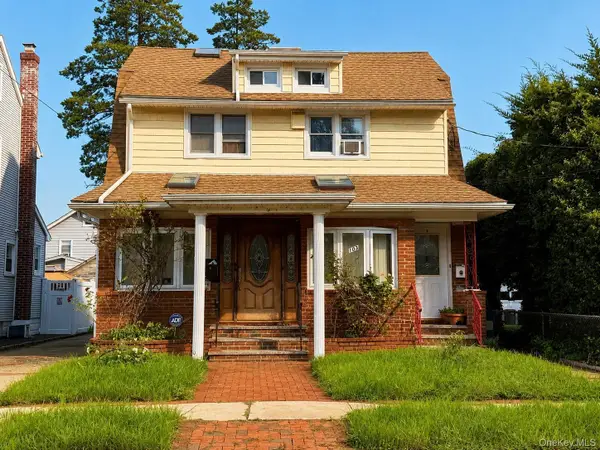 103 E Saint Marks Place, Valley Stream, NY 11580