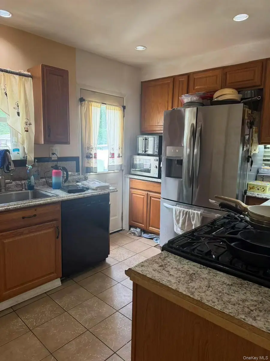 4320 247th Street, Little Neck, NY 11363 - #3