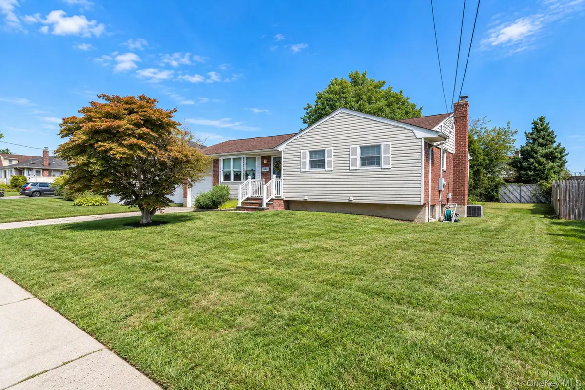 149 Burlington Avenue, Deer Park, NY 11729 - #1