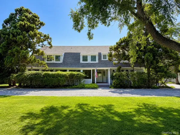21 Seafield Lane, Westhampton Beach, NY 11978