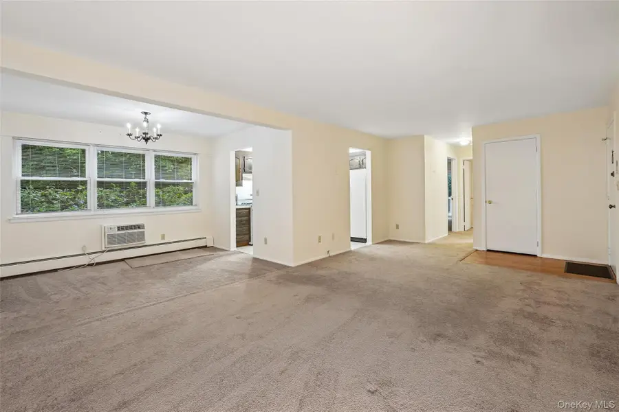192 Doxbury Lane, Suffern, NY 10901 - #3