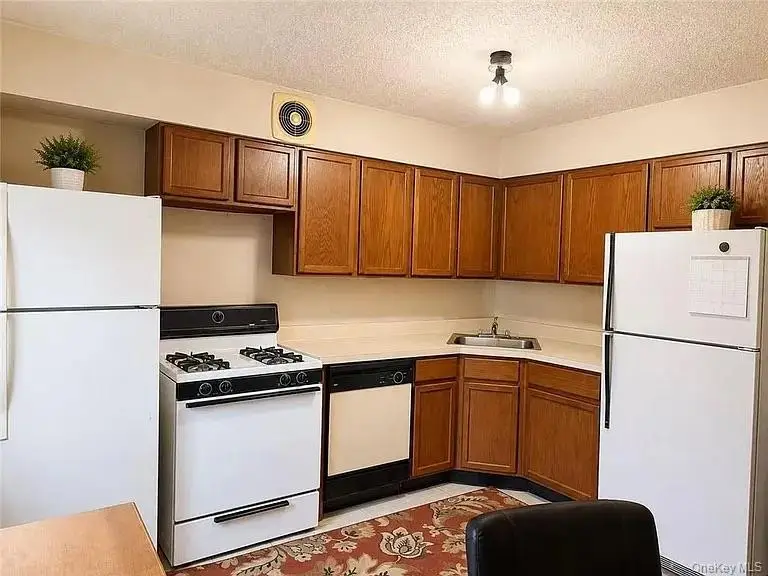 3328 14th Street, Astoria, NY 11106 - #3