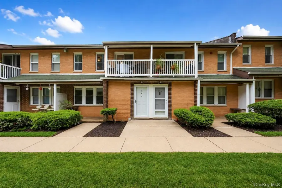 194 Artist Lake Drive #194, Middle Island, NY 11953 - #2