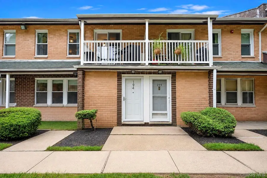 194 Artist Lake Drive #194, Middle Island, NY 11953 - #3
