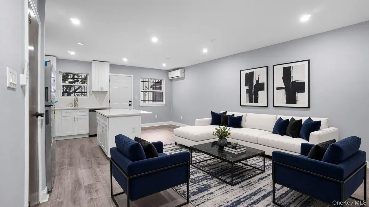 806 E 227th Street, Bronx, NY 10466 - #1