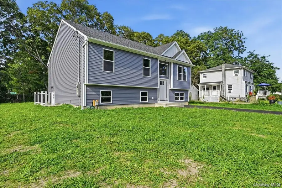 34 Malba Drive, Shirley, NY 11967 - #3