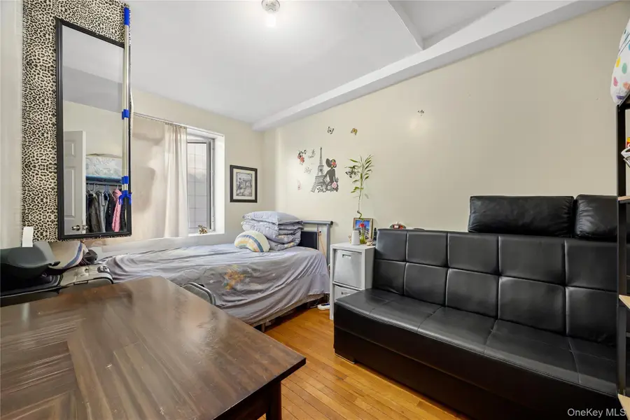 131-44 40 Road, Flushing, NY 11354 - #3