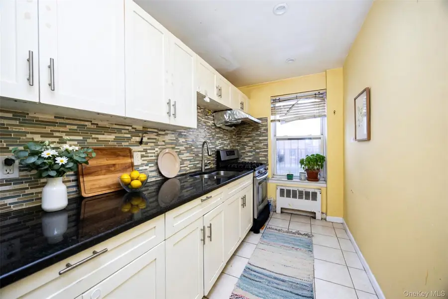 69-12 140th Street #2C, Flushing, NY 11367 - #3