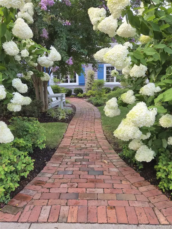 177 Drexel Avenue, Westbury, NY 11590