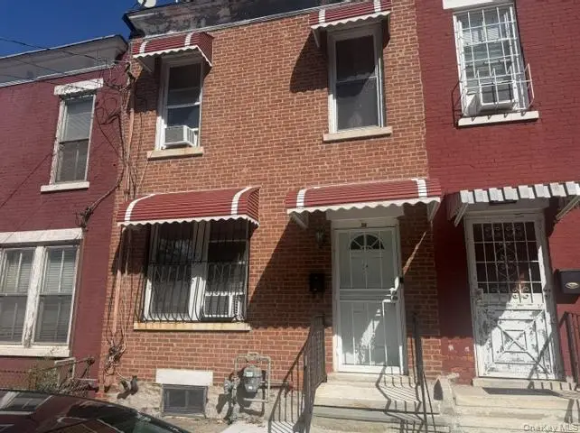 30 Saratoga Avenue, Yonkers, NY 10705 - #1