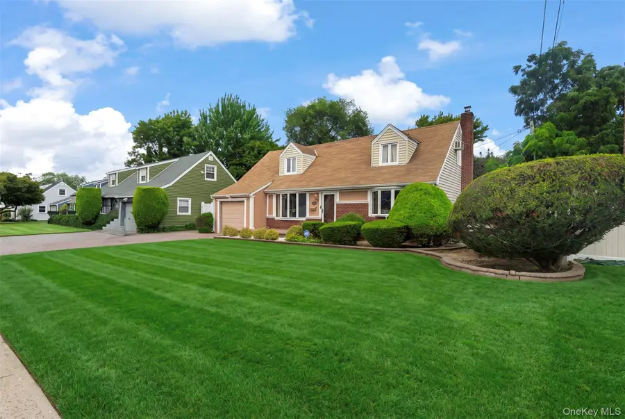 868 Spring Avenue, Uniondale, NY 11553 - #2