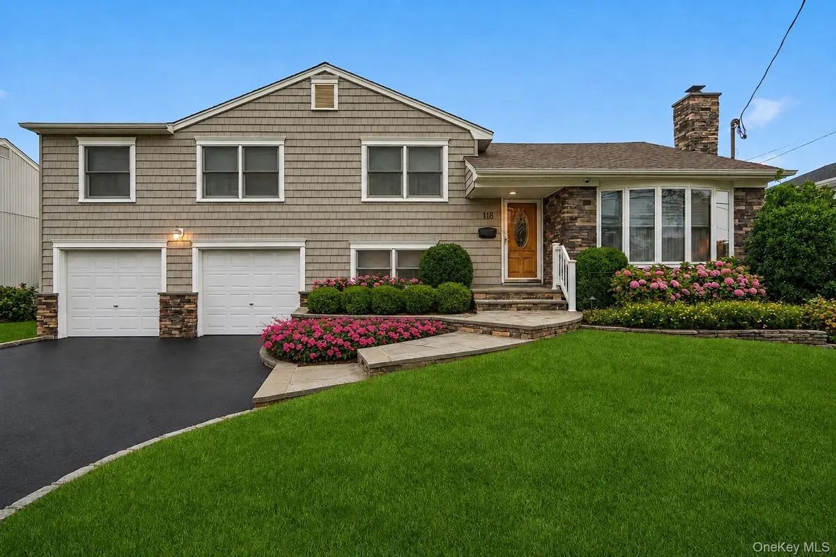 118 Chester Avenue, Massapequa Park, NY 11762 - #1