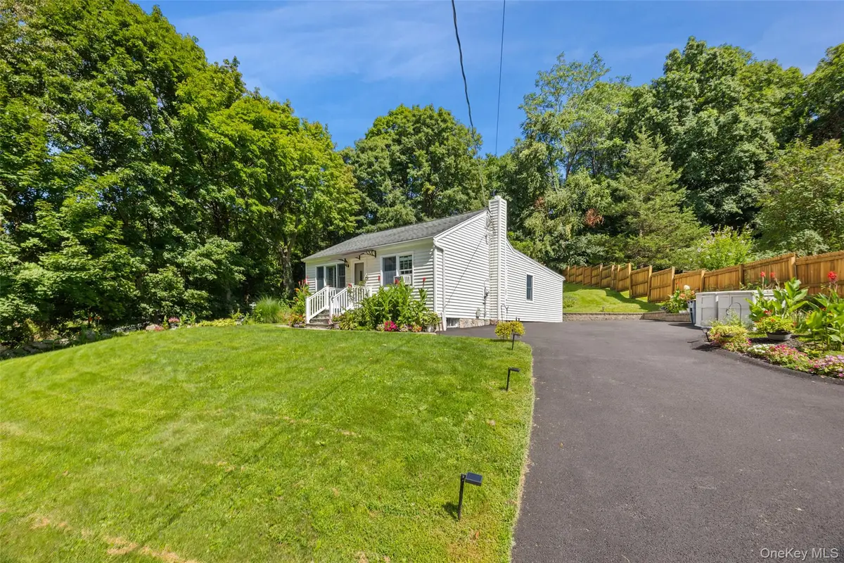1 Mountain View Road, Cortlandt Manor, NY 10567 - #1