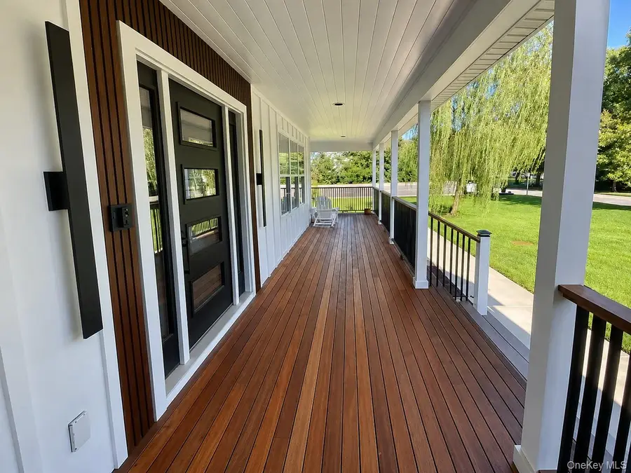 7 Sander Court, Middle Island, NY 11953 - #3