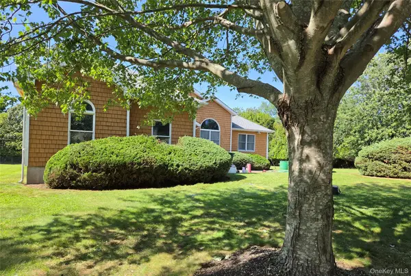 280 Marina Lane, East Marion, NY 11939