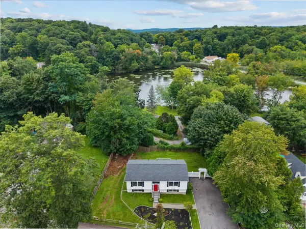 27 Dunwoodie Road, Carmel, NY 10512