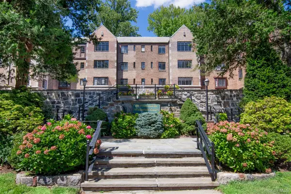 915 Wynnewood Road #G4, Pelham, NY 10803