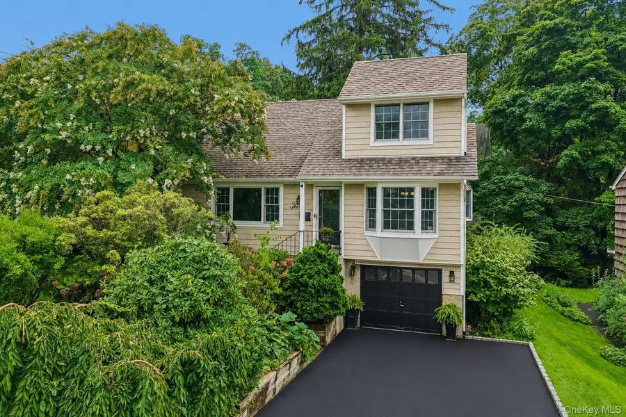 4 Beach Avenue, Northport, NY 11768 - #2