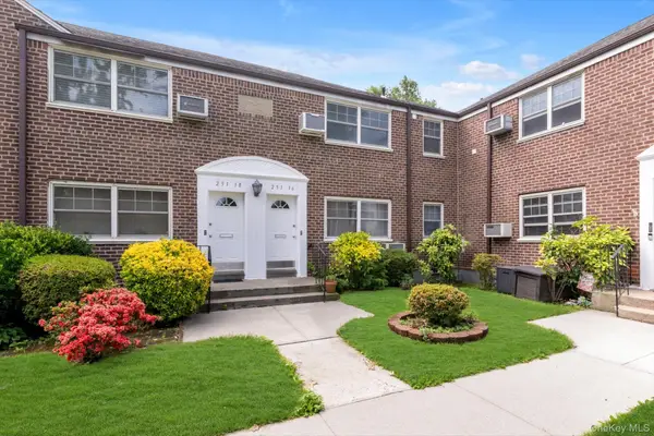 251-16 58th Avenue #Unit  L-25, Little Neck, NY 11362