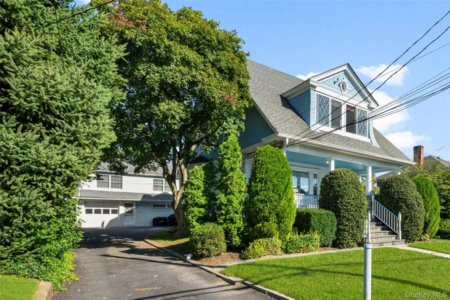 18 Coakley Avenue, Harrison, NY 10528 - #2