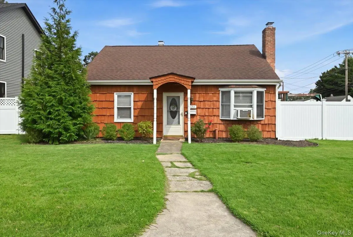 626 Central Avenue, Massapequa, NY 11758 - #1