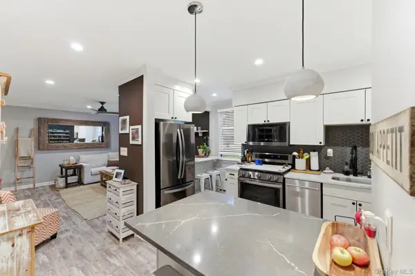 2 Bryant Crescent #1N, White Plains, NY 10605