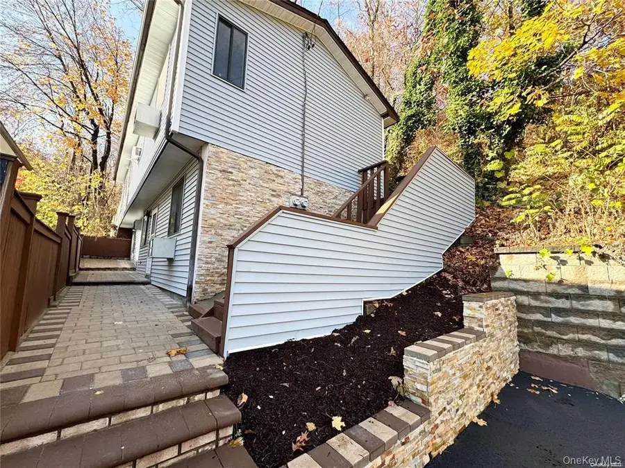 101 Firwood Road, Port Washington, NY 11050 - #2