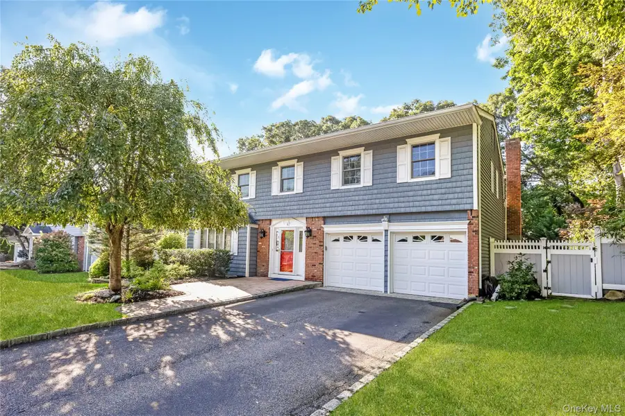 6 Mountain Laurel Lane, Kings Park, NY 11754 - #3