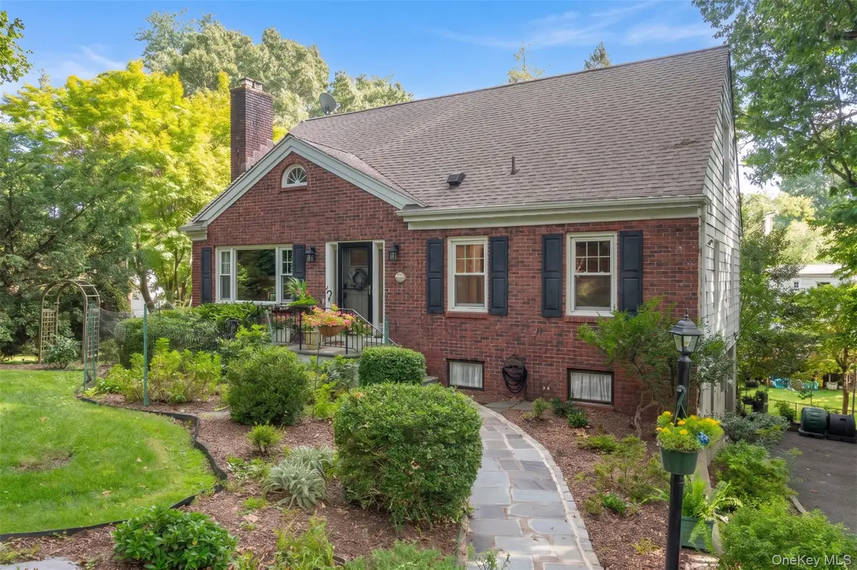 36 Myrtle Avenue, Dobbs Ferry, NY 10522 - #1