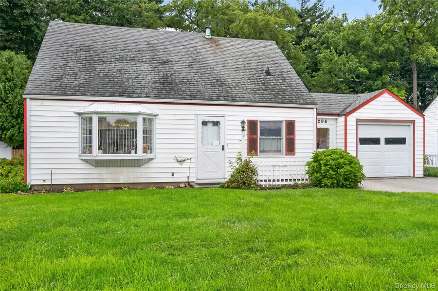 296 Jamaica Boulevard, Carle Place, NY 11514 - #3