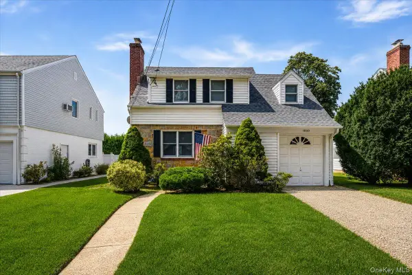 1860 Rockville Drive, Baldwin, NY 11510