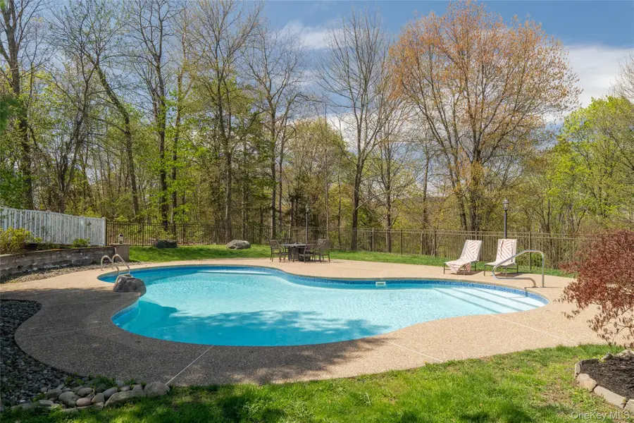 12 Ridgeview Lane, Marlboro, NY 12542 - #2